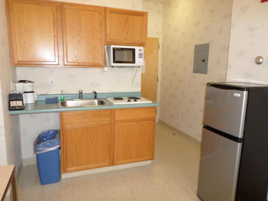 Handys Extended Stay Suites كولشستر الغرفة الصورة