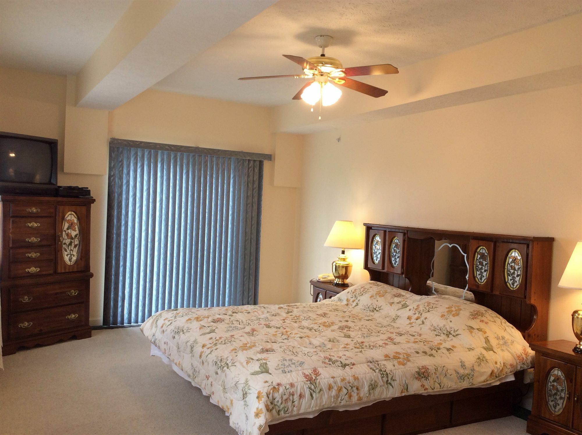 Handys Extended Stay Suites كولشستر المظهر الخارجي الصورة